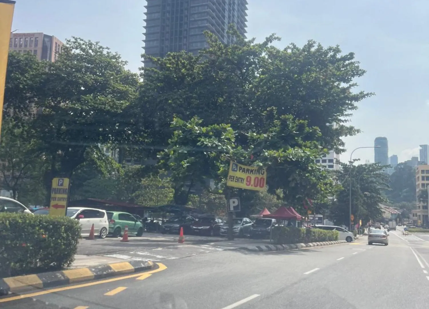 Anggun Kl Mal Daire Kuala Lumpur Malezya