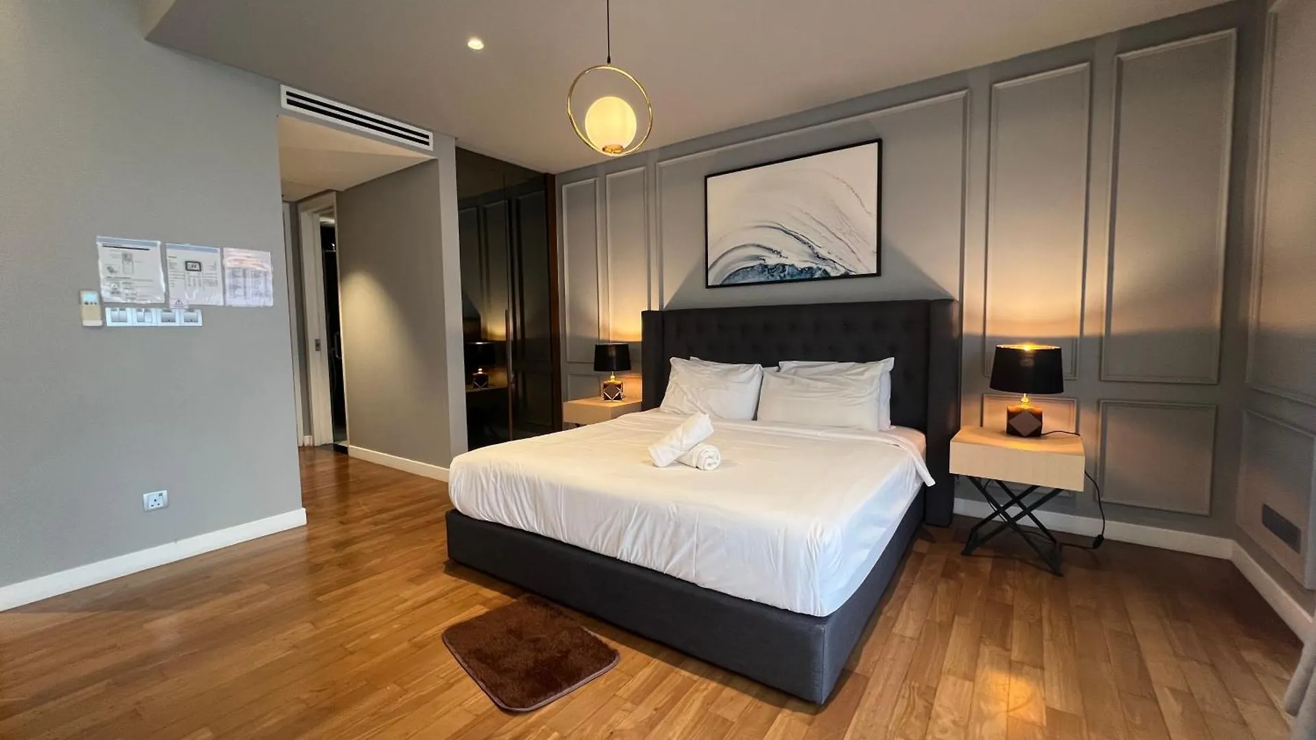 Anggun Kl Mal Daire Kuala Lumpur