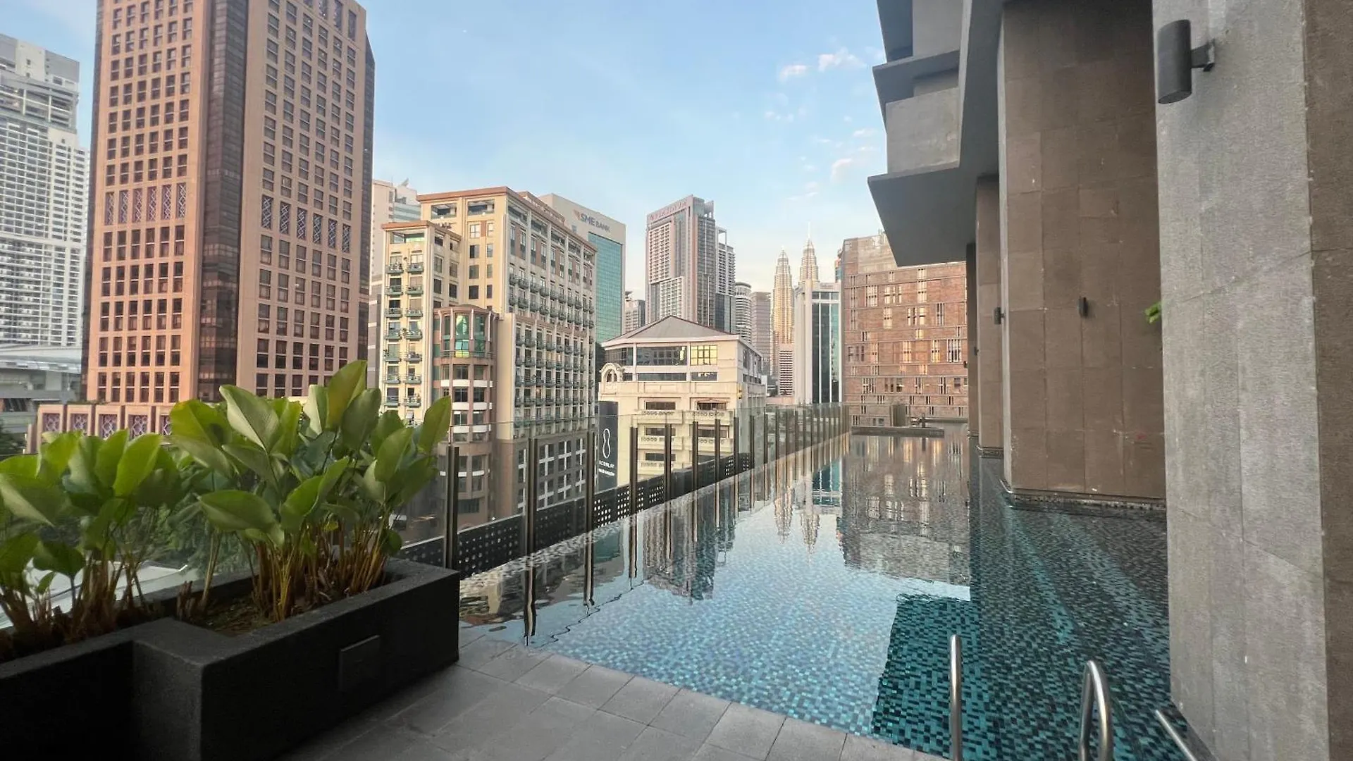 Anggun Kl Mal Daire Kuala Lumpur Malezya