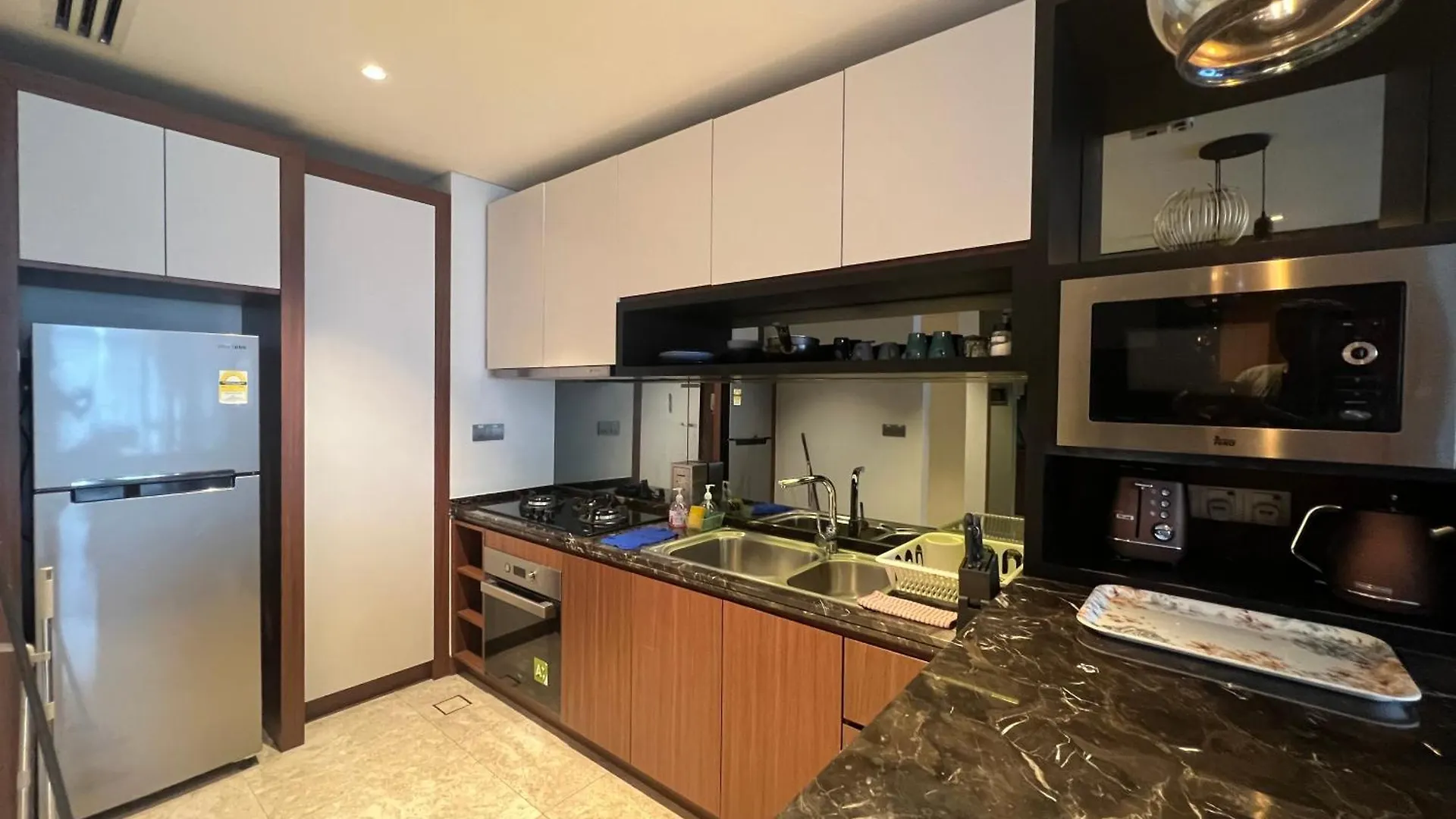 Anggun Kl Mal Daire Kuala Lumpur Malezya