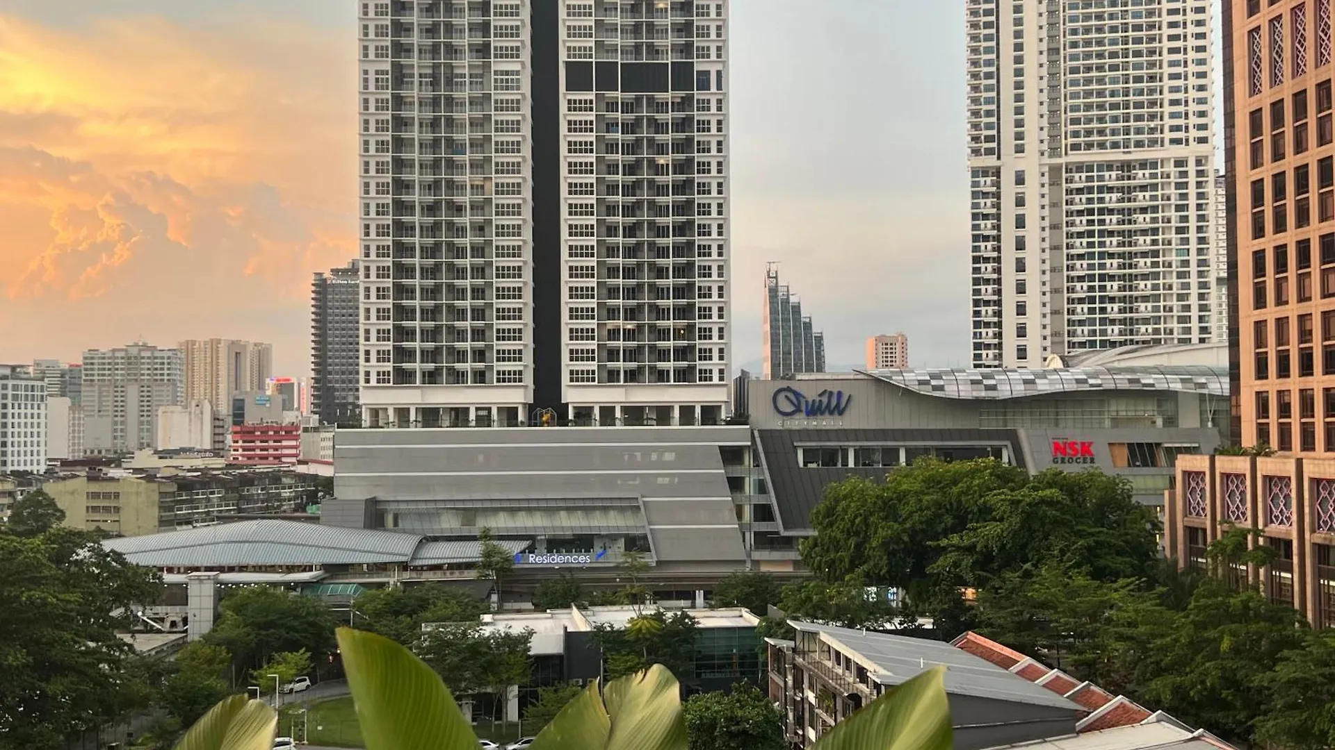 Anggun Kl Mal Daire Kuala Lumpur