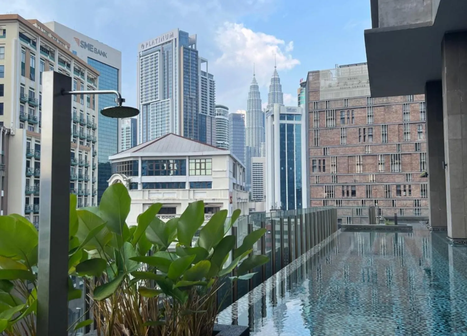 Anggun Kl Mal Daire Kuala Lumpur